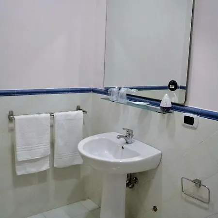 Le Sirene נאפולי